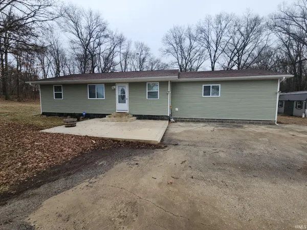 $289,000 | 5992 North 1100th Street West, Royal Center, IN 46978