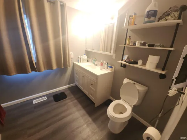 $325,000 | 5992 North 1100th Street West, Royal Center, IN 46978