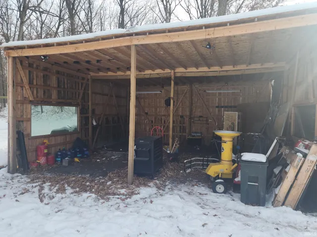 $325,000 | 5992 North 1100th Street West, Royal Center, IN 46978