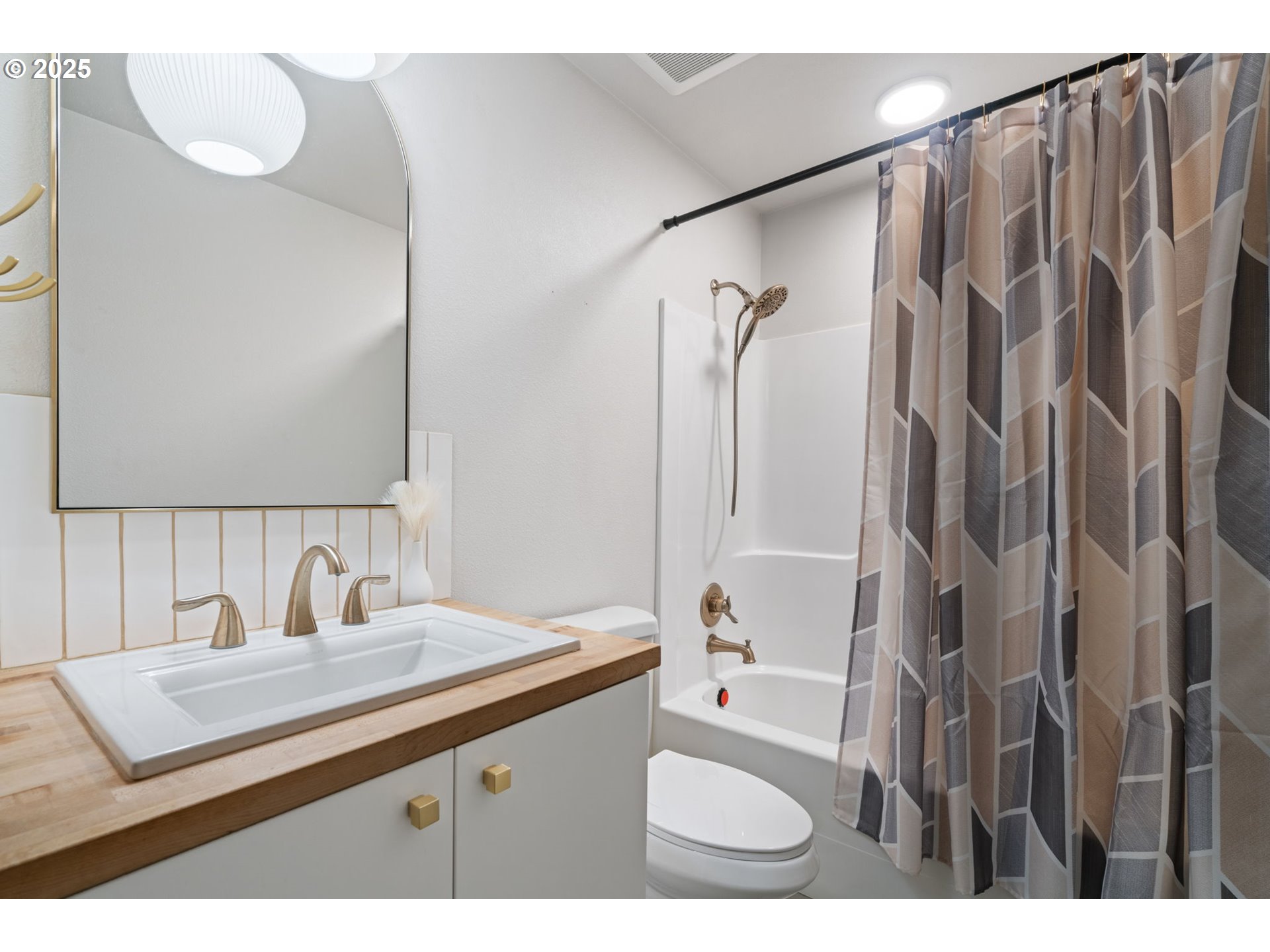 5601 Lewis River Road Ariel, WA 98603 - Photo 37 of 48 a bathroom with a sink double vanity and a mirror