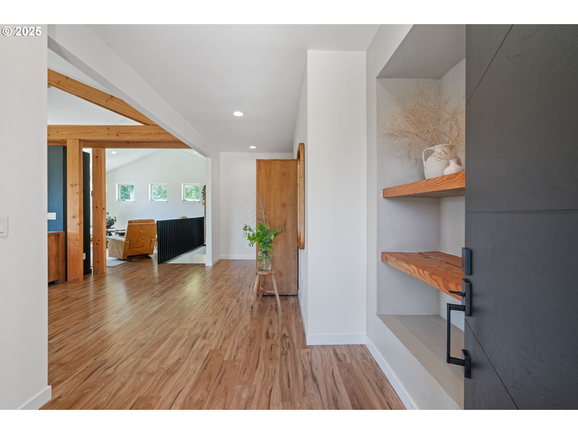 5601 Lewis River Road Ariel, WA 98603 - Photo 6 of 48 a view interior of the house