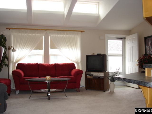 7850 North Claridge Pointe Parkway Reno, NV 89506 - Photo 3 of 9 Photo 3