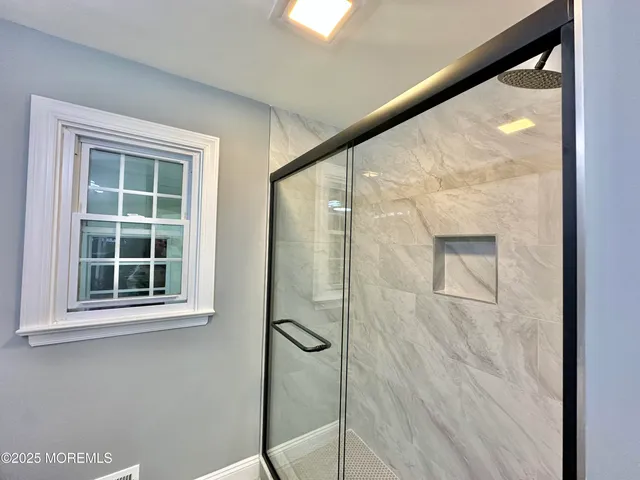 $539,000 | 1709 Commonwealth Boulevard, Toms River, NJ 08757