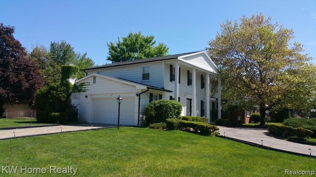 23530 Rockingham Street Southfield, MI 48033 - Photo 16 of 67 20150520_113013.jpg