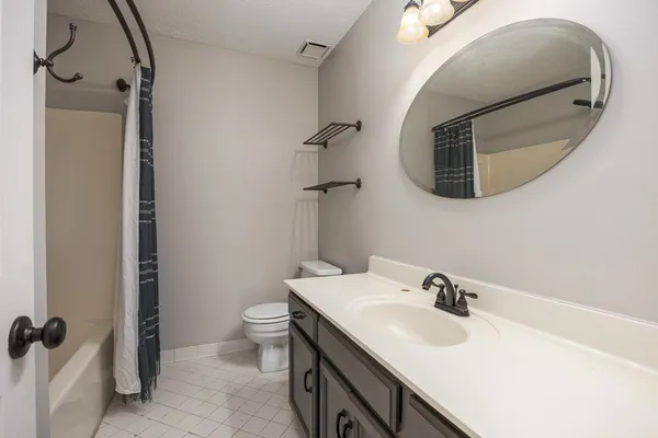 $375,000 | 5916 Retriever Court, Antioch, TN 37013