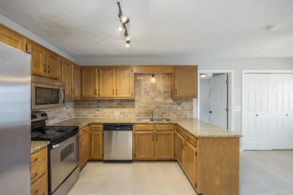 $375,000 | 5916 Retriever Court, Antioch, TN 37013