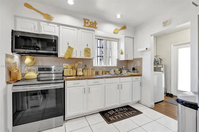 $525,000 | 1450 Northwest 198th Street, Miami Gardens, FL 33169