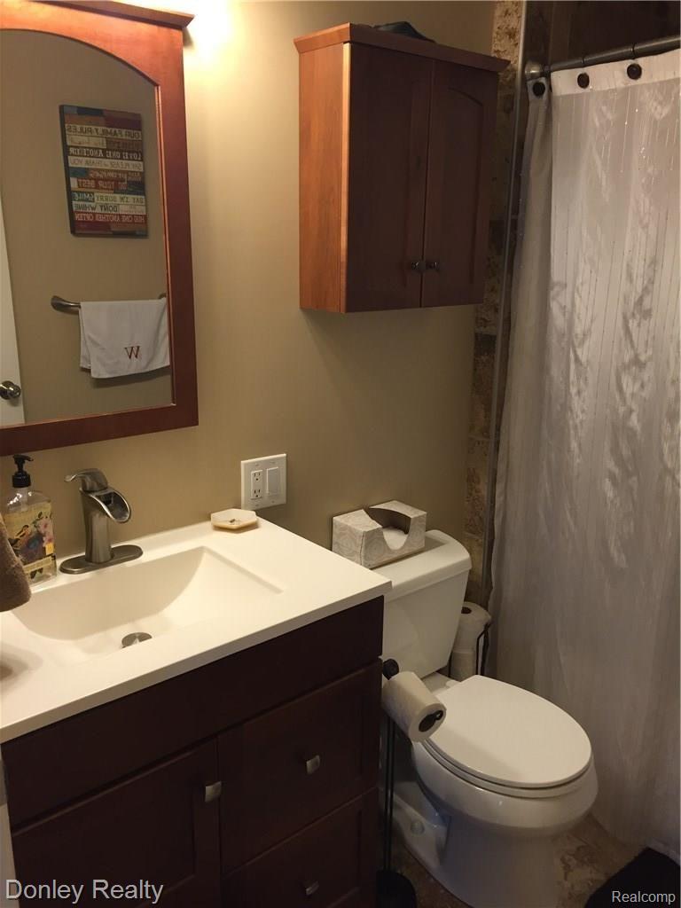 6159 Lynd Road Marlette, MI 48453 - Photo 7 of 13 IMG_1550.JPG