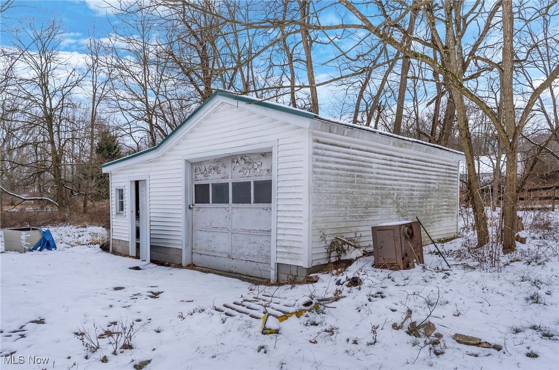5910 Chestnut-Ridge Road Hubbard, OH 44425 - Photo 22 of 27