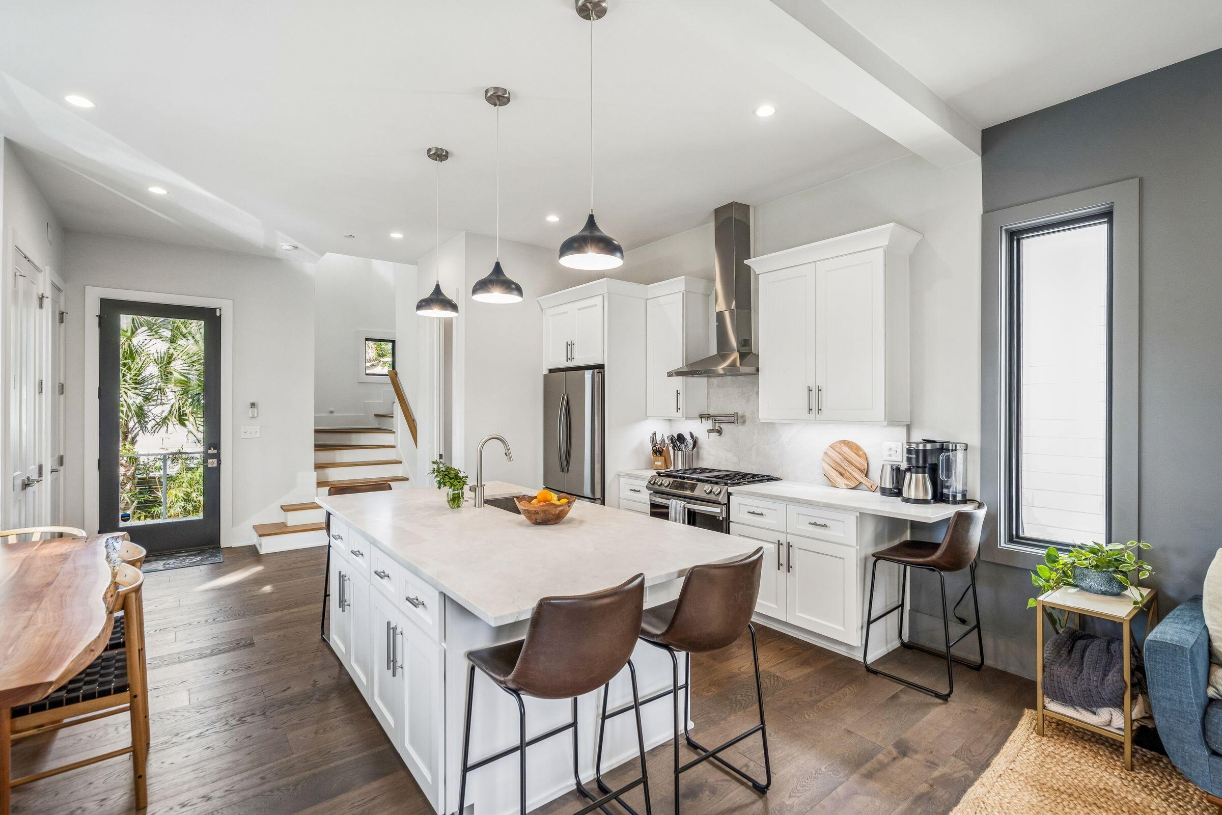 7 Carrere Court Charleston, SC 29403 - Photo 11 of 56 Kitchen