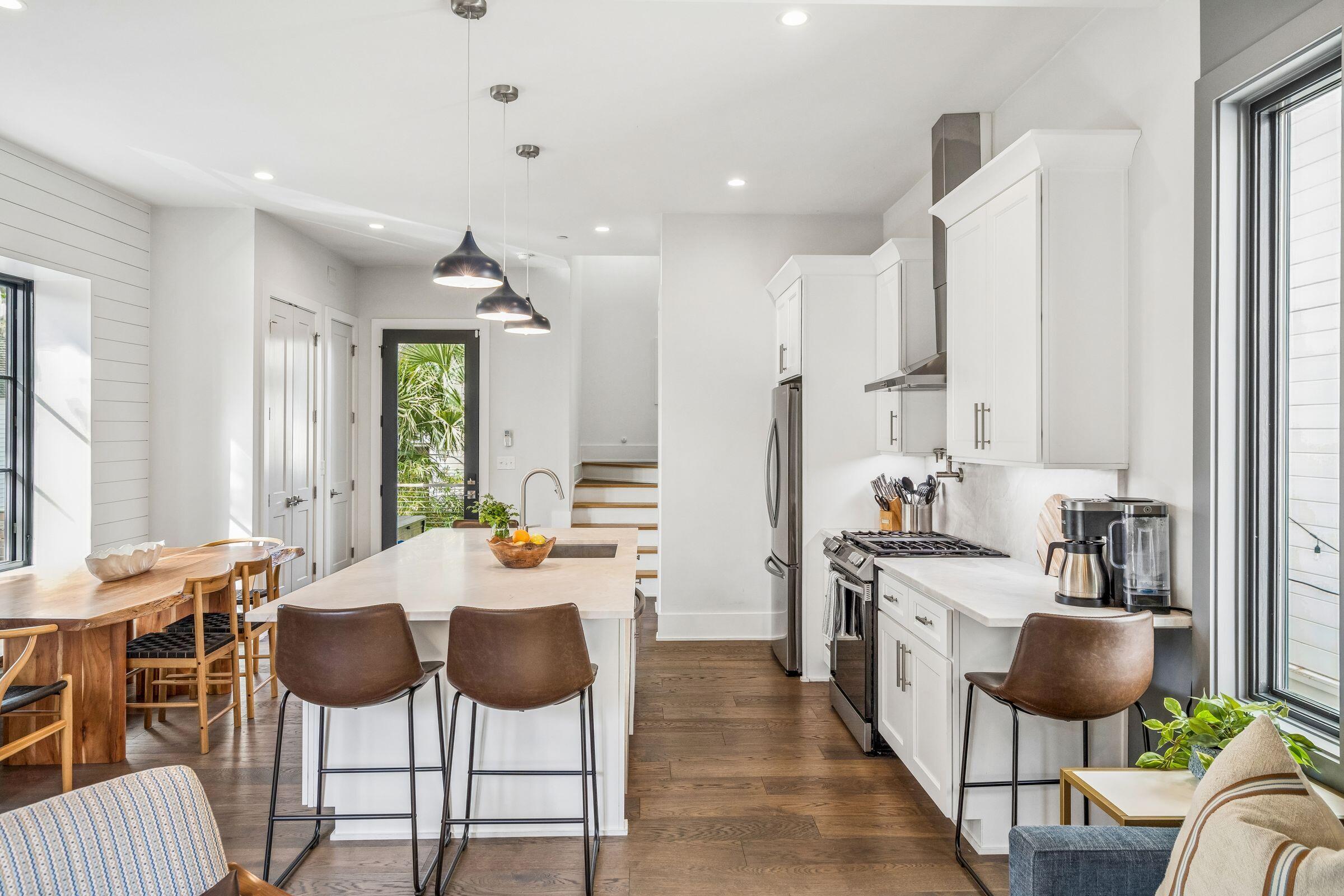 7 Carrere Court Charleston, SC 29403 - Photo 12 of 56 Kitchen