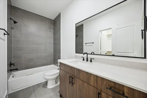 $444,900 | 754 Curtin Street, Houston, TX 77018