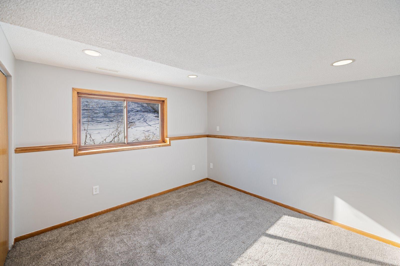 4834 10 Street Northwest Rochester, MN 55901 - Photo 17 of 23