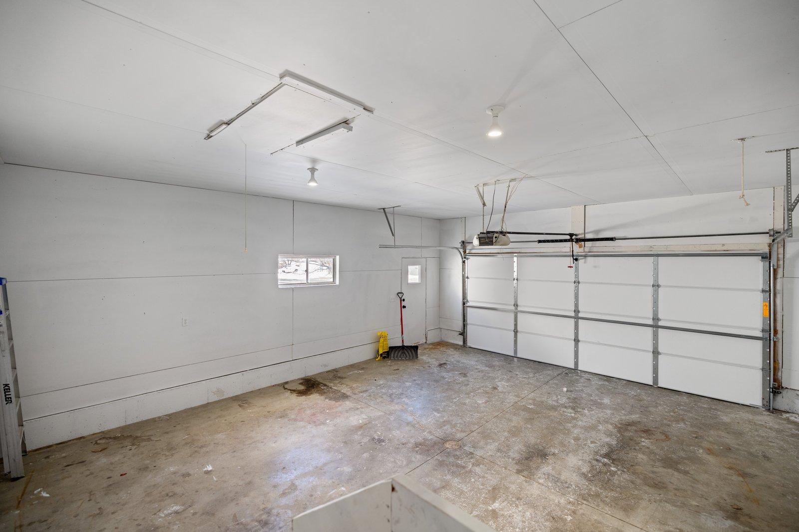 4834 10 Street Northwest Rochester, MN 55901 - Photo 21 of 23