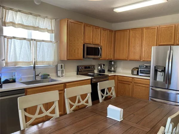 $2,800 | 13893 East 104th Place, Commerce City, CO 80022