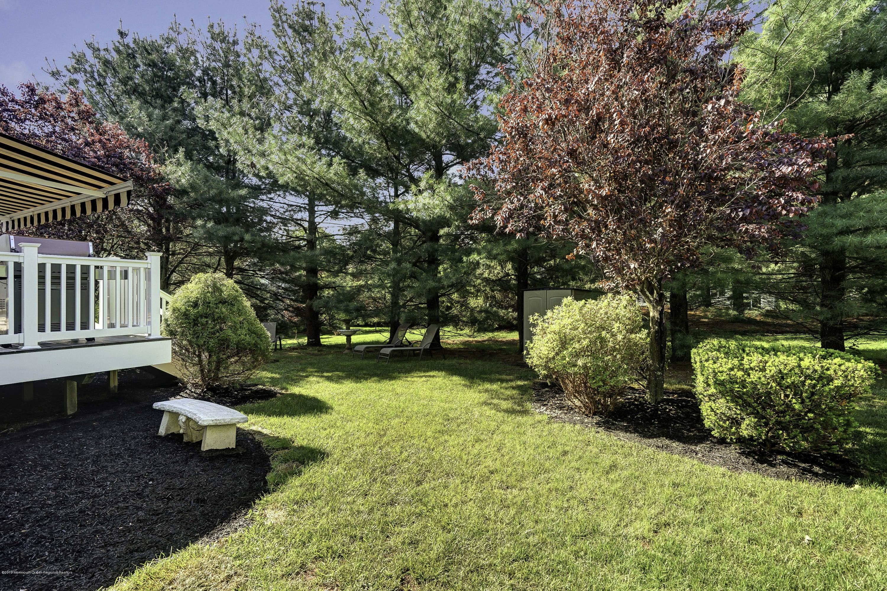 4 Duke Pass Colts Neck, NJ 07722 - Photo 10 of 58 091_dsc07100