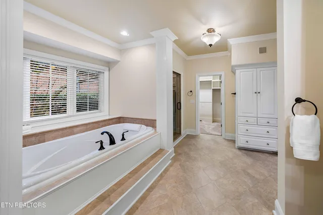 $1,695,000 | 621 Crippled Mule Point, Knoxville, TN 37934