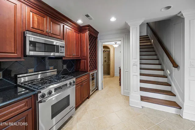 $1,695,000 | 621 Crippled Mule Point, Knoxville, TN 37934