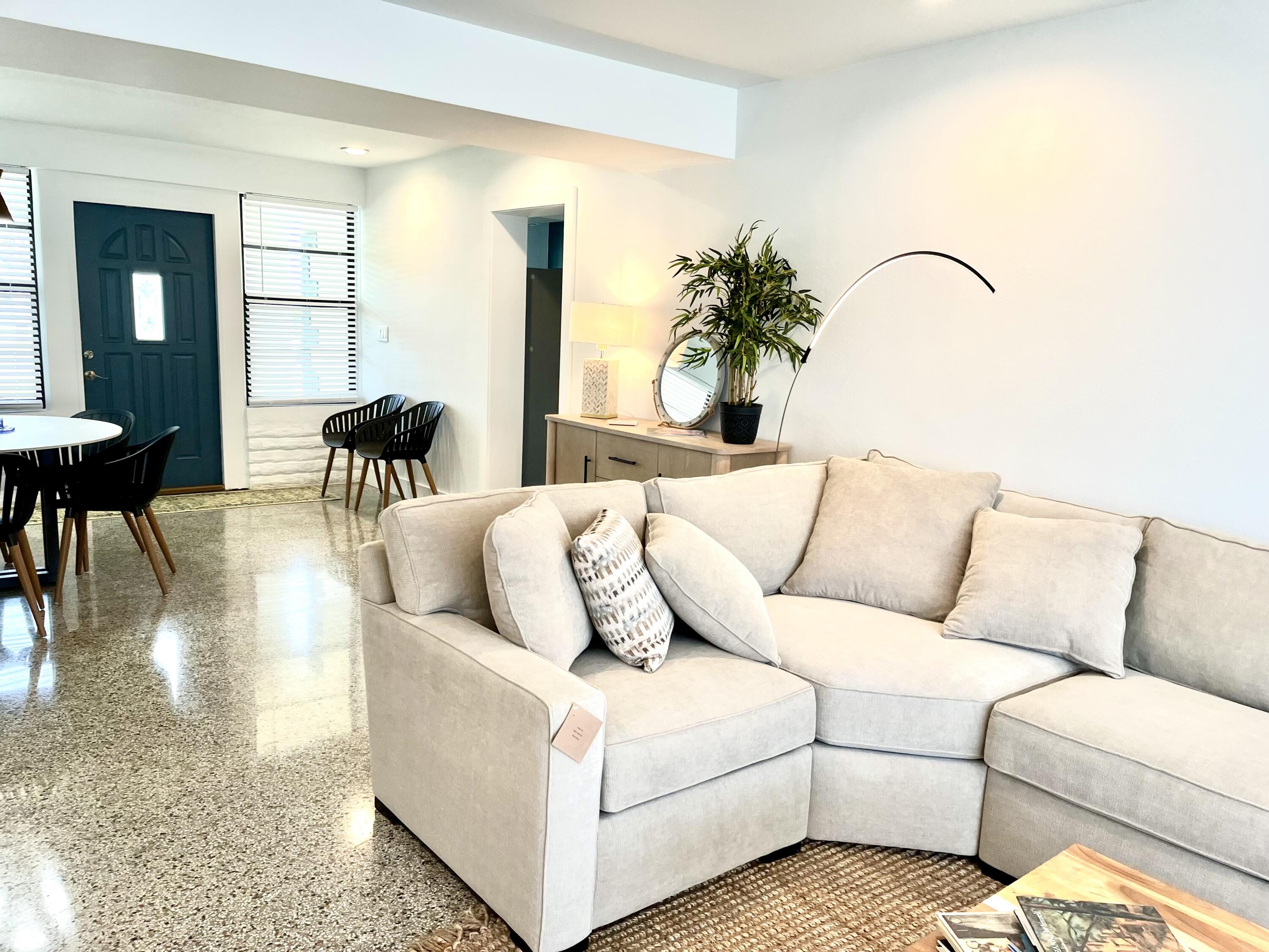 4605 Ocean Beach Boulevard Cocoa Beach, FL 32931 - Photo 8 of 44 IMG_9612