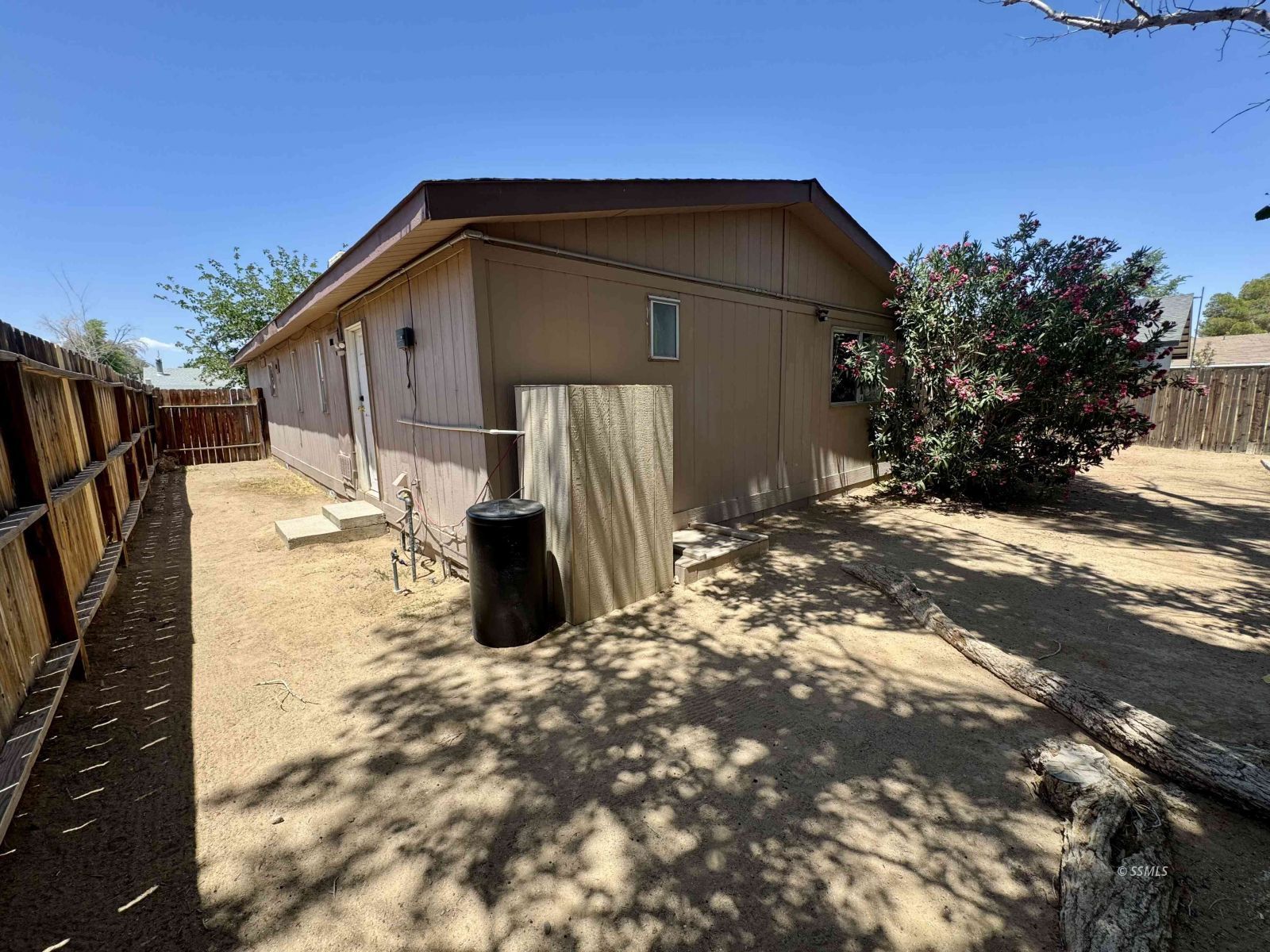 416 South Valley Street Ridgecrest, CA 93555 - Photo 21 of 23