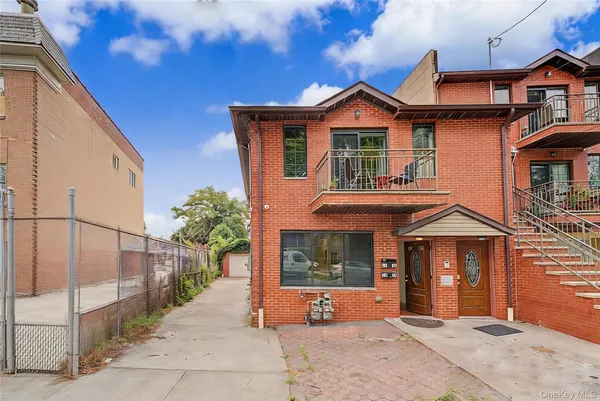 $1,890,000 | 12-10 27th Avenue | Astoria