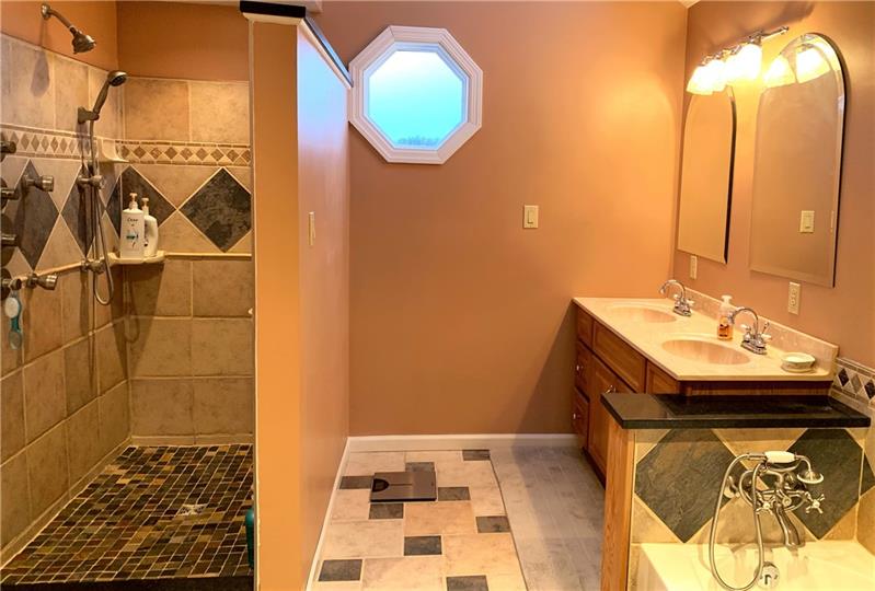 975 Monaca Road Monaca, PA 15061 - Photo 15 of 25 Gallery Image 15