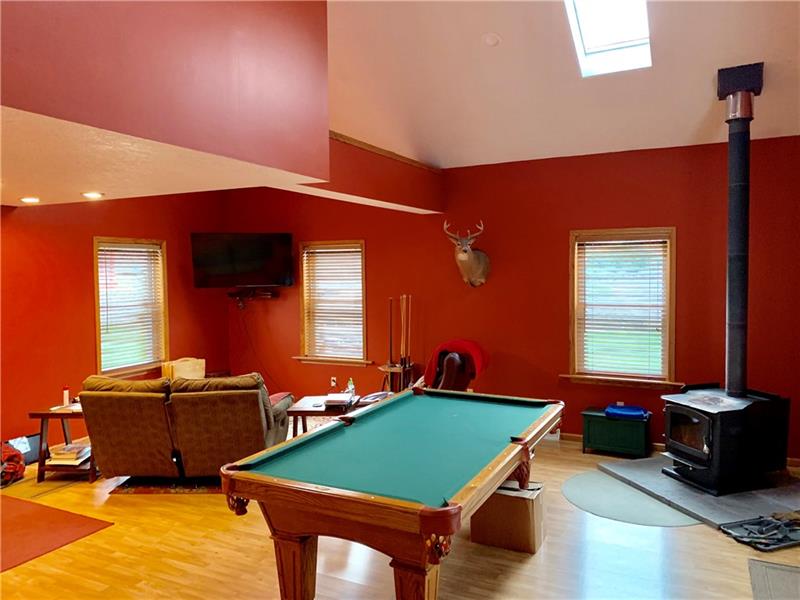 975 Monaca Road Monaca, PA 15061 - Photo 10 of 25 Gallery Image 10