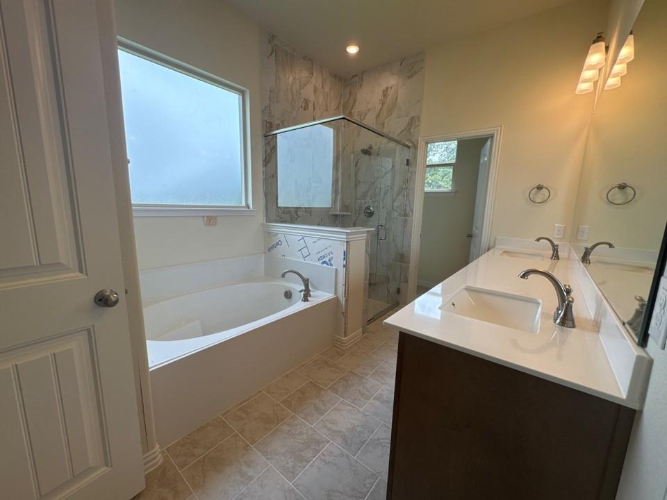 132 Oak Grv Way Springtown, TX 76082 - Photo 15 of 21