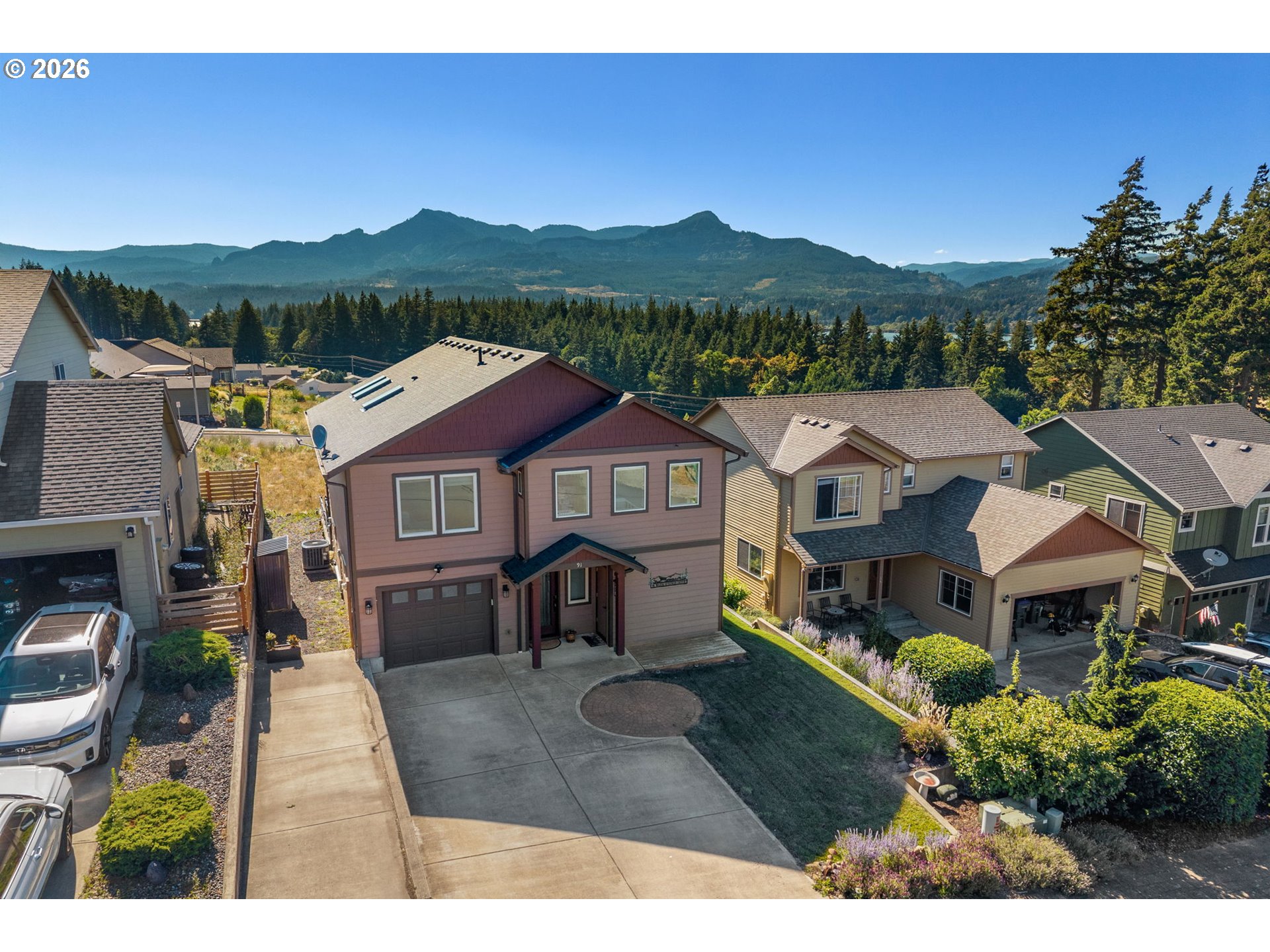 91 Warm Springs Drive Cascade Locks, OR 97014 - Photo 2 of 45 Exterior
