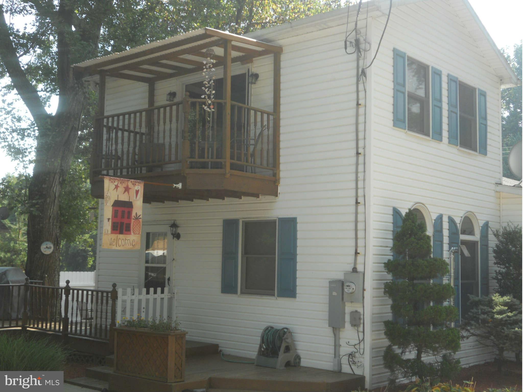 10640 Tippett Road Clinton, MD 20735 - Photo 28 of 29 Exterior (Rear)