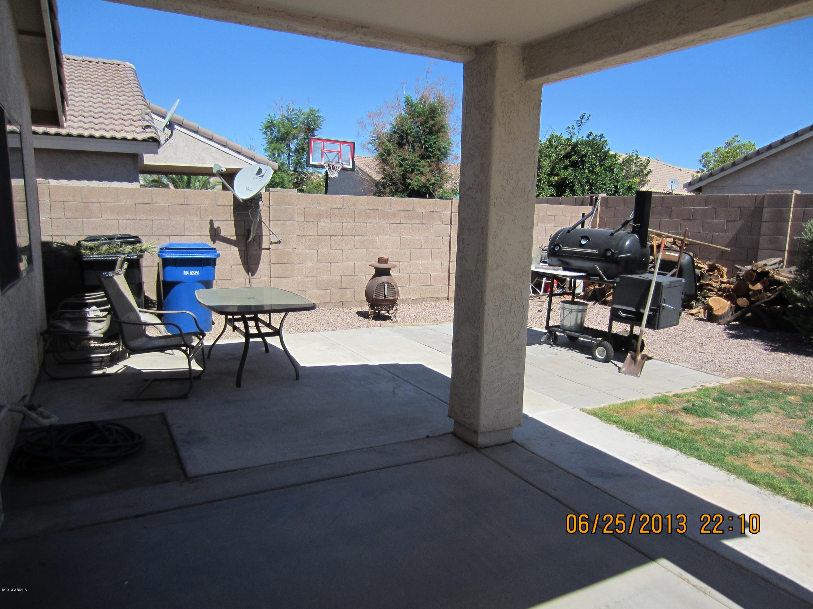 13422 West Redfield Road Surprise, AZ 85379 - Photo 29 of 31 Patio 3