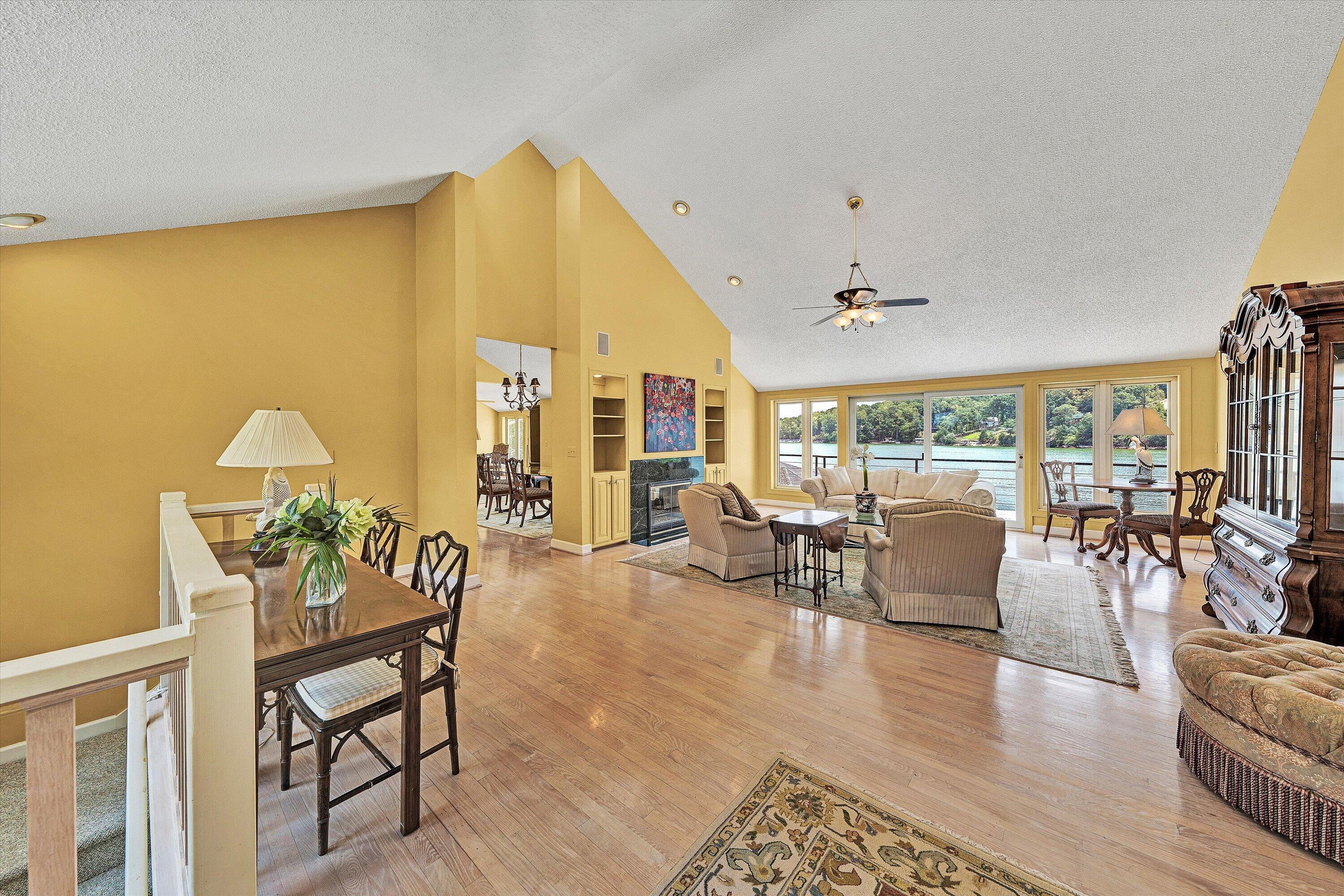 2455 Merriman Way Road Moneta, VA 24121 - Photo 13 of 83 11-DSC00394