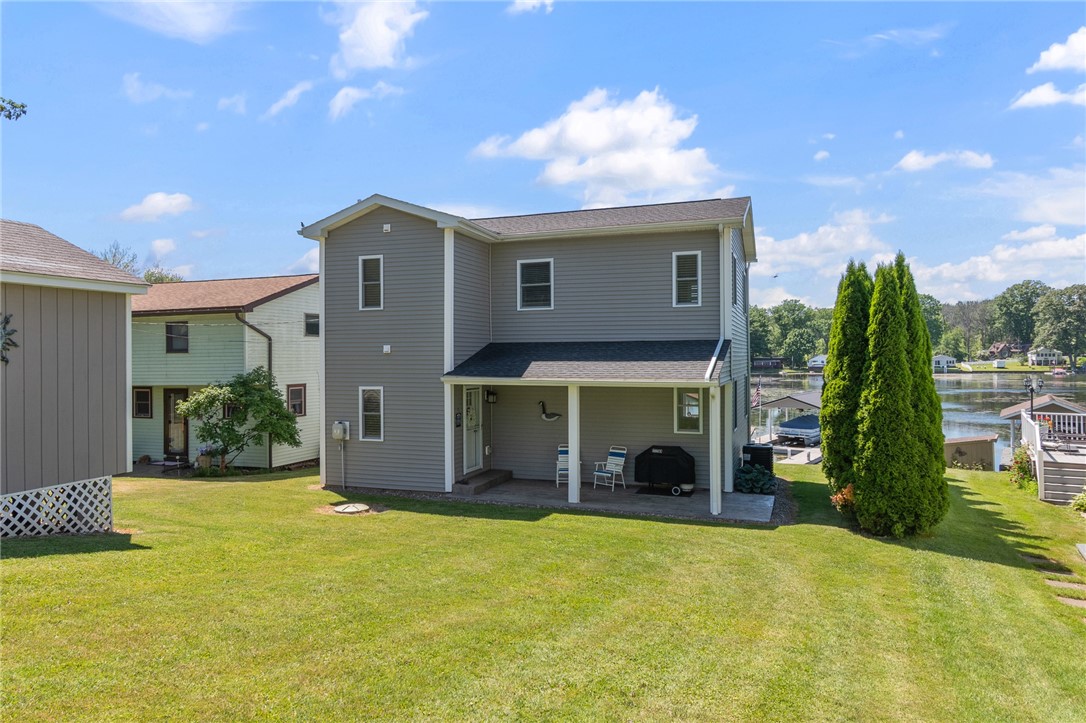 Welcome to 8249 Dogwood Rd!