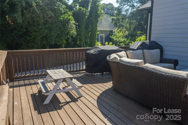 $3,750 | 311 South Academy Street, Mooresville, NC 28115