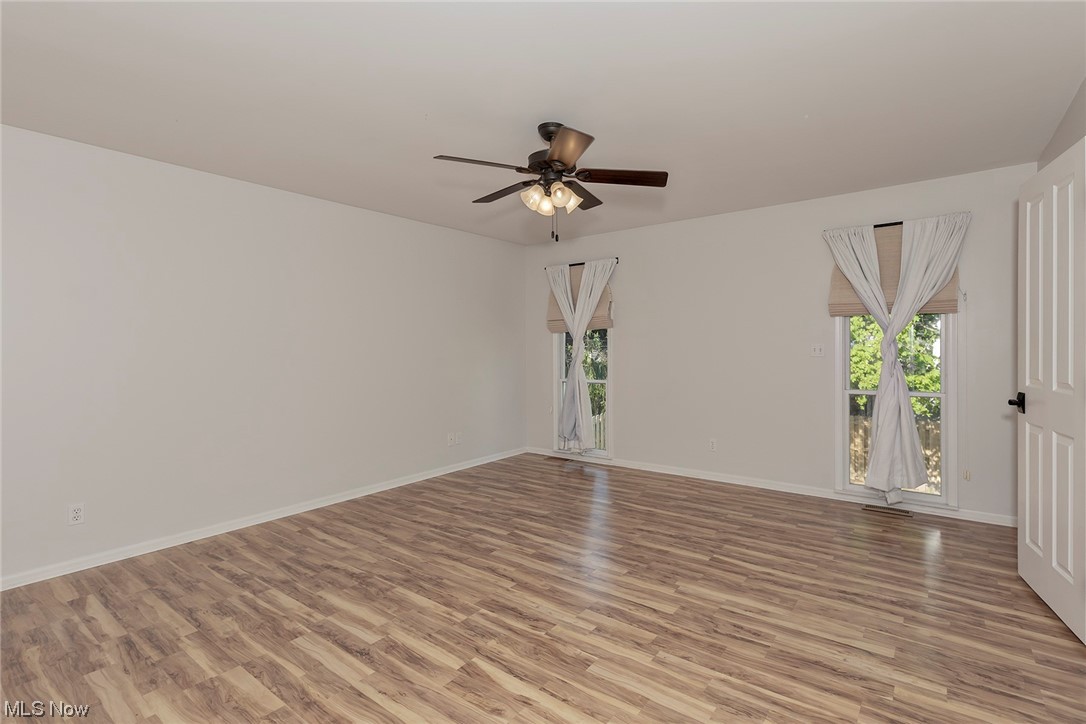 1232 Rae Road Lyndhurst, OH 44124 - Photo 25 of 35