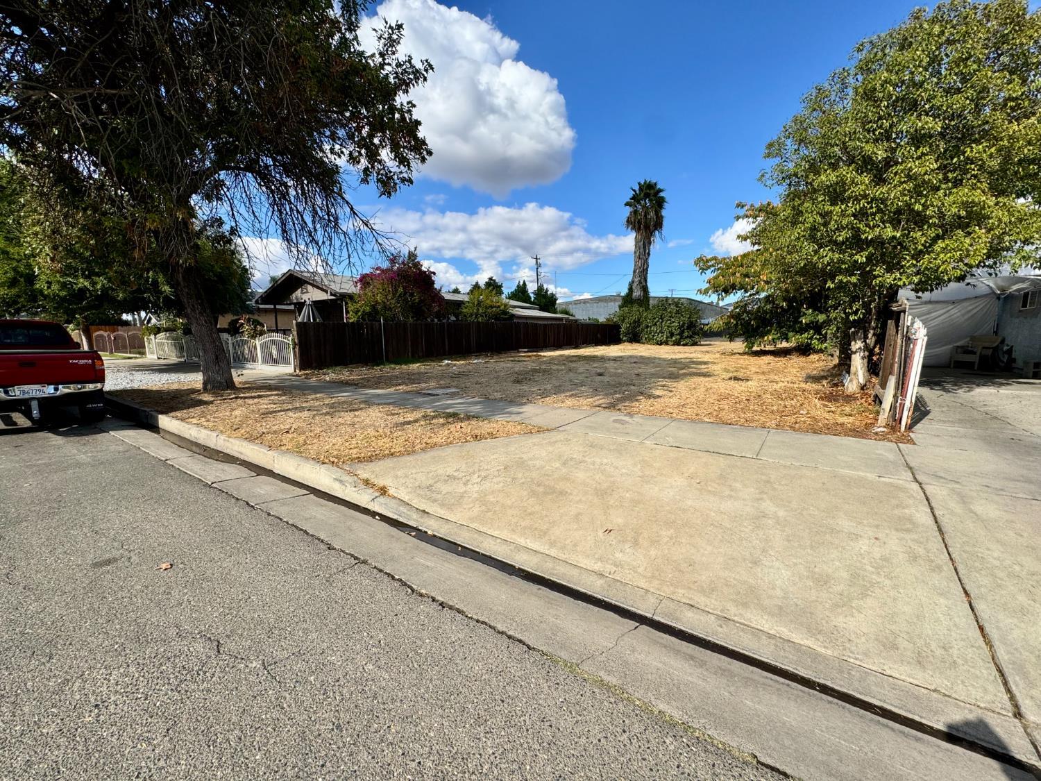 919 West 14th Street Merced, CA 95340 - Photo 3 of 3 3