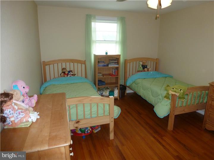 9679 Sandanne Road Philadelphia, PA 19115 - Photo 11 of 13