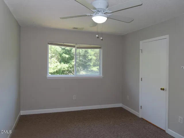 $1,785 | 303 Smith Level Road, Unit B31, Chapel Hill, NC 27516