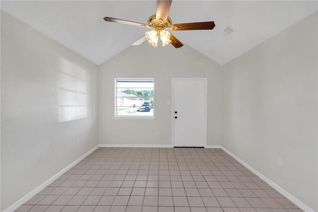 5929 Becker Street Marrero, LA 70072 - Photo 4 of 22