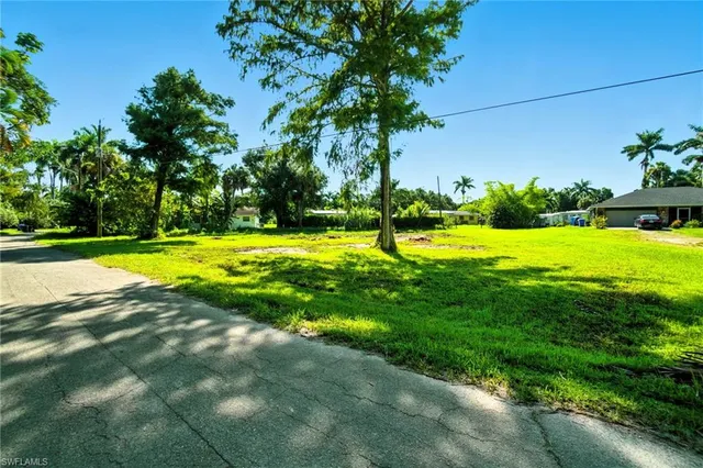 $79,900 | 4364 Cypress Lane, Fort Myers, FL 33905