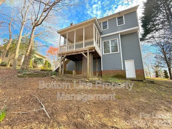 $2,600 | 9423 Fairmead Drive, Charlotte, NC 28269
