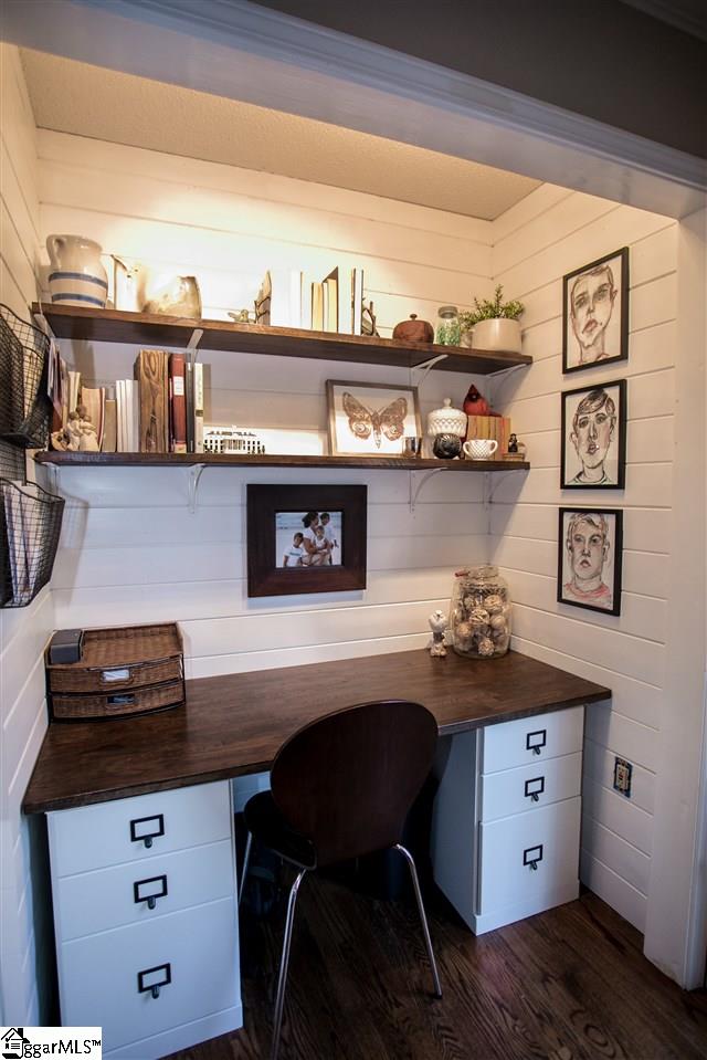 213 Overcreek Road Greenville, SC 29607 - Photo 15 of 36 Gallery Image 15