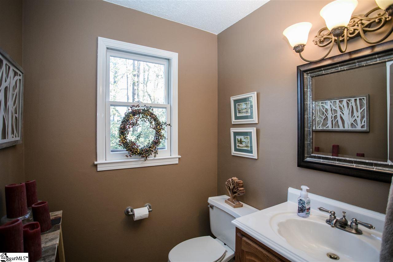 213 Overcreek Road Greenville, SC 29607 - Photo 17 of 36 Gallery Image 17
