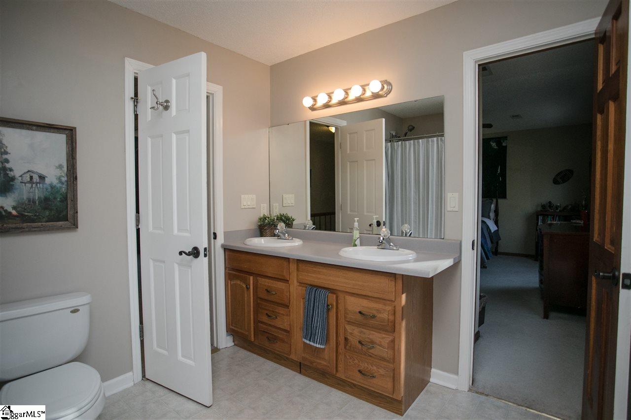 213 Overcreek Road Greenville, SC 29607 - Photo 25 of 36 Gallery Image 25