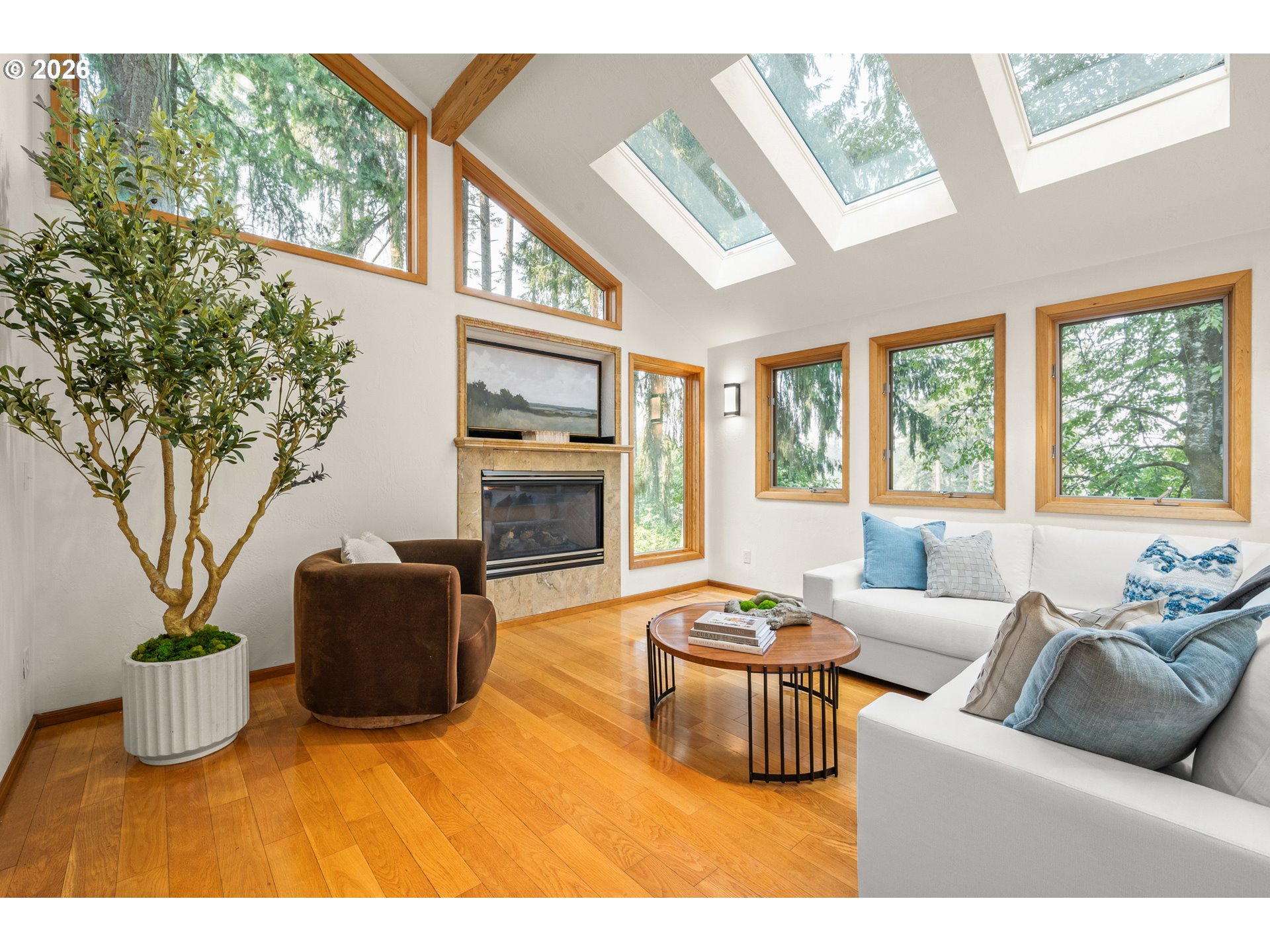 3965 Spring Boulevard Eugene, OR 97405 - Photo 6 of 48 Gallery Image 6