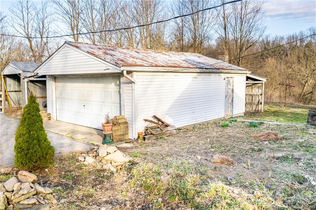 8741 East Doe Run Road Madison, IN 47250 - Photo 5 of 27 Gallery Image 5