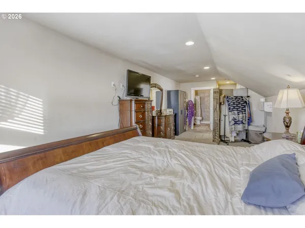 $815,000 | 20845 Southwest Eggert Way, Beaverton, OR 97078