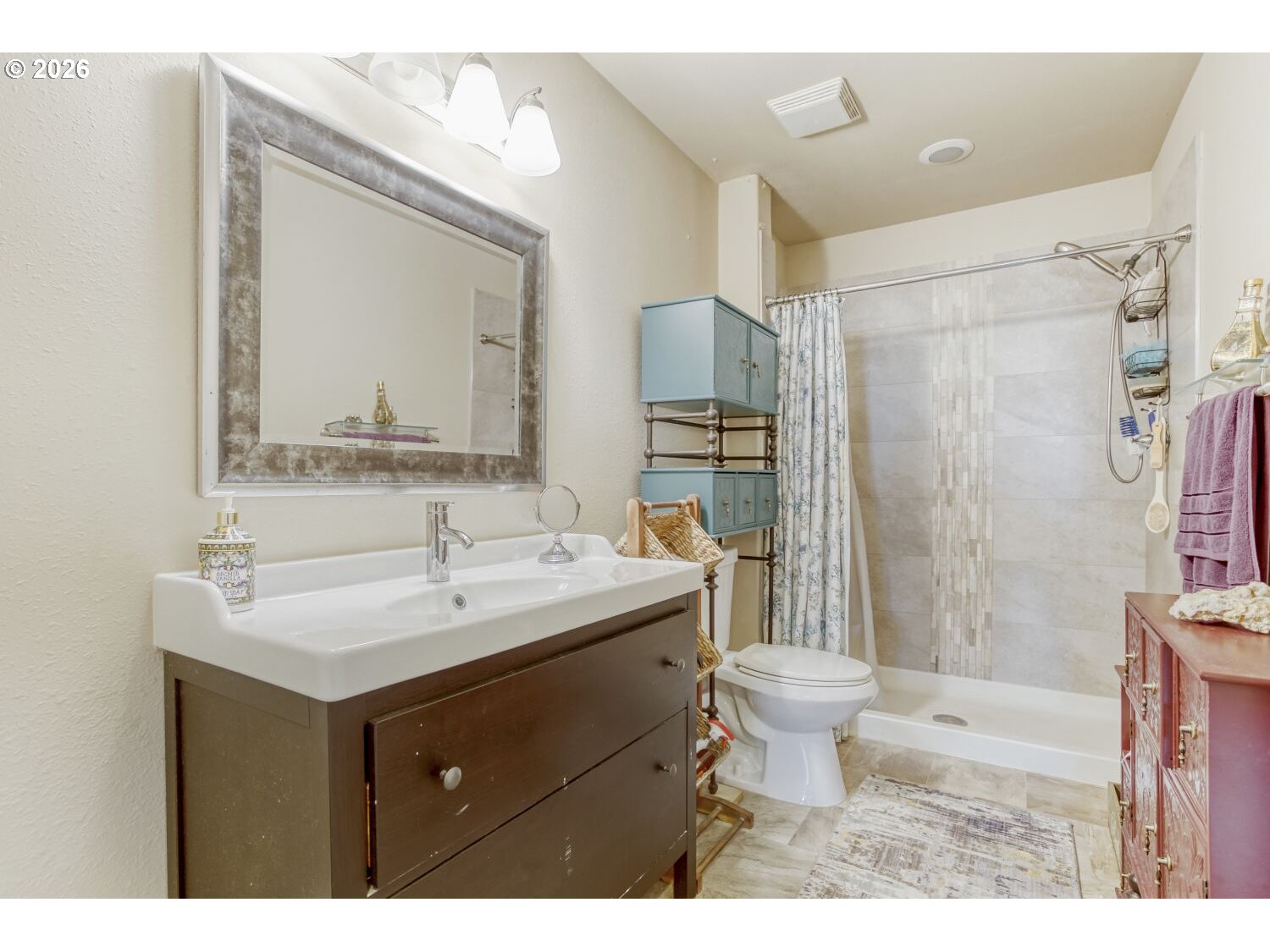20845 Southwest Eggert Way Beaverton, OR 97078 - Photo 20 of 28 a bathroom with a sink toilet and shower