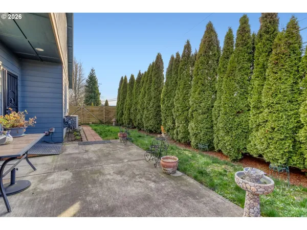 $815,000 | 20845 Southwest Eggert Way, Beaverton, OR 97078