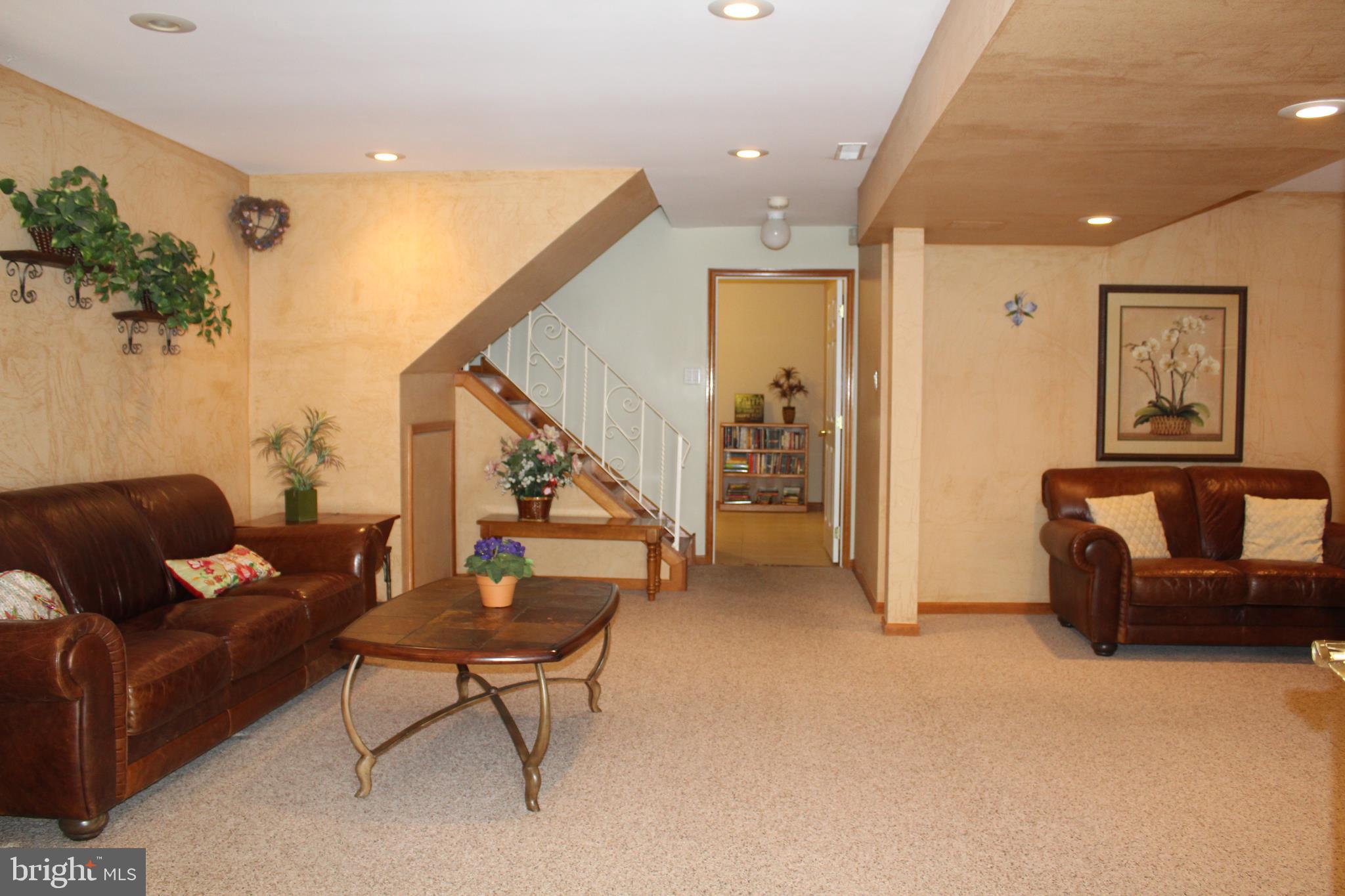 9749 Krewstown Road Philadelphia, PA 19115 - Photo 31 of 46 Gallery Image 31